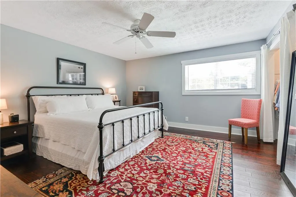 5380 Chemin De Vie, Atlanta, Georgia 30342, 2 Bedrooms Bedrooms, ,2 BathroomsBathrooms,Residential,Sold,5380 Chemin De Vie,6622536