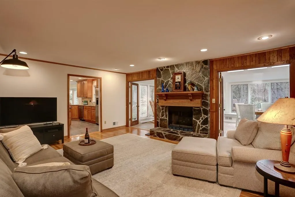 1620 Northridge Road, Sandy Springs, Georgia 30350, 5 Bedrooms Bedrooms, ,4 BathroomsBathrooms,Residential,Sold,1620 Northridge Road,6519592