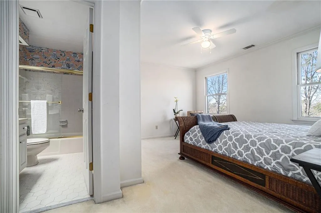 8240 Sullivan Hill Road, Sandy Springs, Georgia 30350, 5 Bedrooms Bedrooms, ,4 BathroomsBathrooms,Residential,Sold,8240 Sullivan Hill Road,7177022