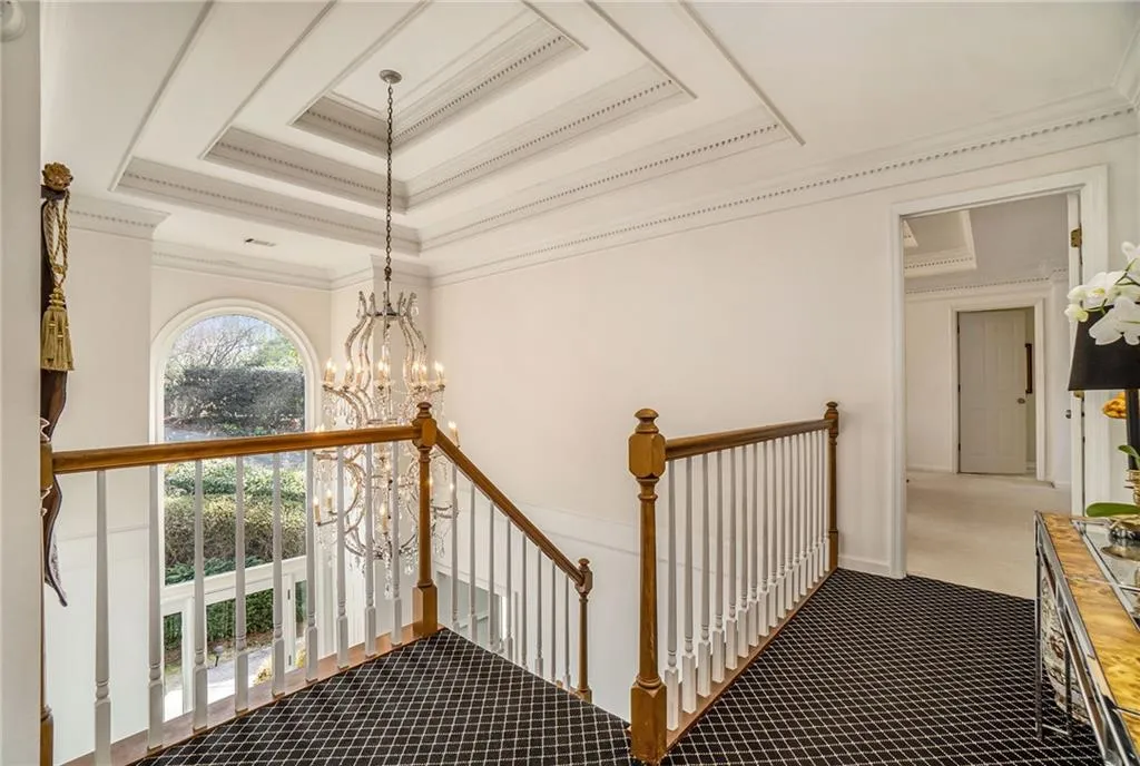 8240 Sullivan Hill Road, Sandy Springs, Georgia 30350, 5 Bedrooms Bedrooms, ,4 BathroomsBathrooms,Residential,Sold,8240 Sullivan Hill Road,7177022