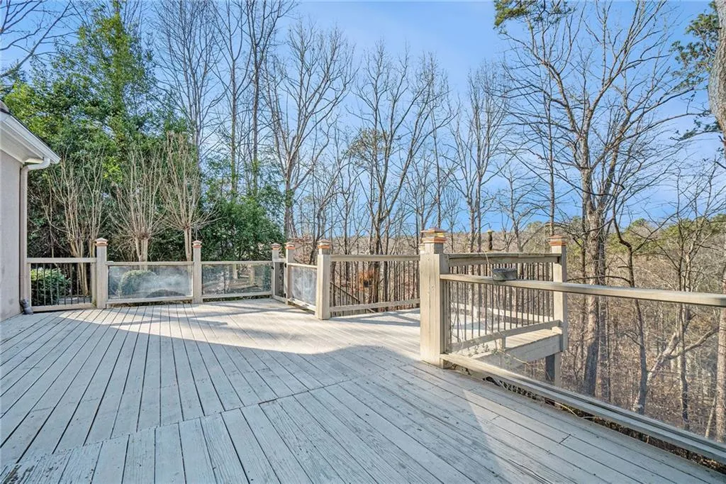 8240 Sullivan Hill Road, Sandy Springs, Georgia 30350, 5 Bedrooms Bedrooms, ,4 BathroomsBathrooms,Residential,Sold,8240 Sullivan Hill Road,7177022