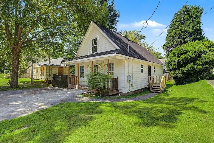 3071 Jones Street, East Point, Georgia 30344