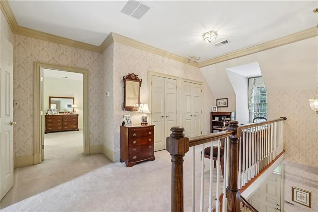 30 Old Stratton Chase, Sandy Springs, Georgia 30328, 5 Bedrooms Bedrooms, ,5 BathroomsBathrooms,Residential,For Sale,30 Old Stratton Chase,7635159