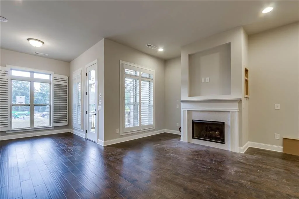 4131 Township Parkway, Atlanta, Georgia 30342, 3 Bedrooms Bedrooms, ,3 BathroomsBathrooms,Residential,Sold,4131 Township Parkway,5908523