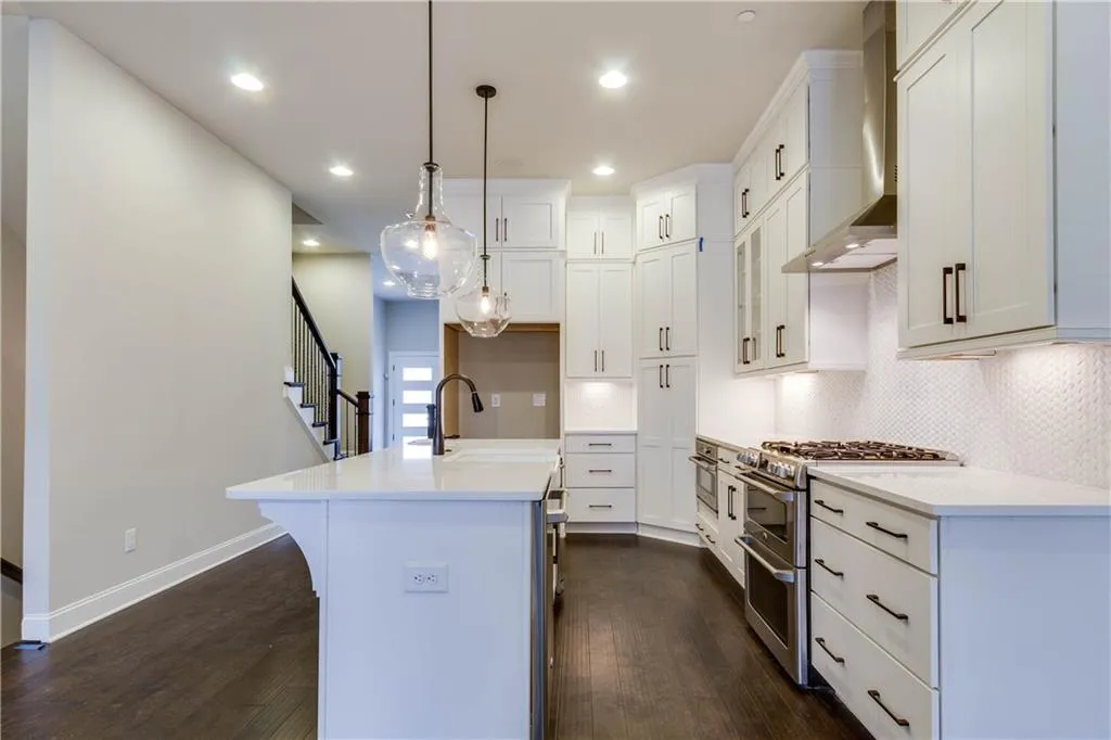 4131 Township Parkway, Atlanta, Georgia 30342, 3 Bedrooms Bedrooms, ,3 BathroomsBathrooms,Residential,Sold,4131 Township Parkway,5908523