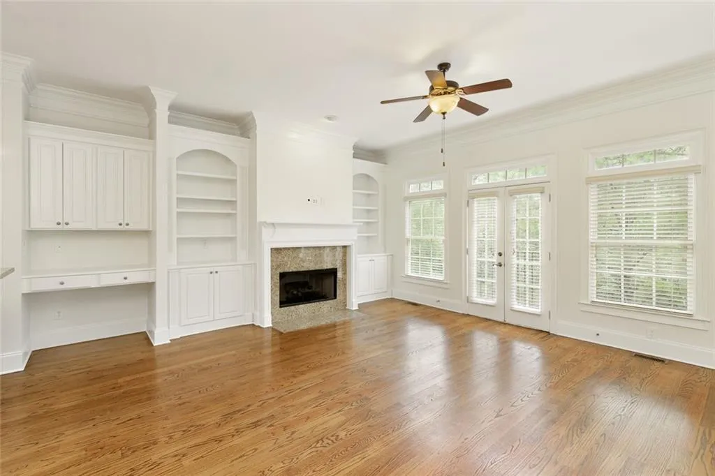 956 Ne Persimmon Point, Sandy Springs, Georgia 30328, 3 Bedrooms Bedrooms, ,2 BathroomsBathrooms,Residential,For Sale,956 Ne Persimmon Point,7621857