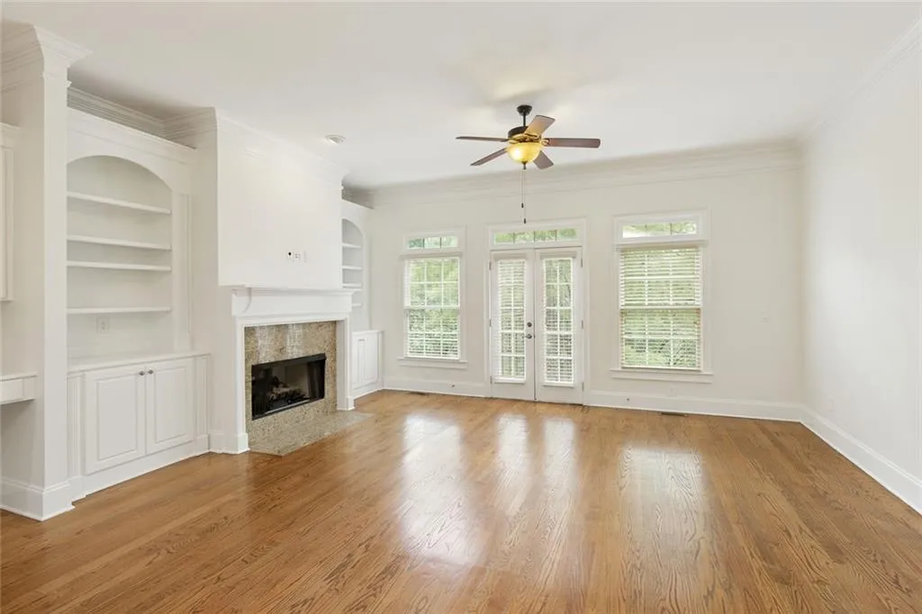 956 Ne Persimmon Point, Sandy Springs, Georgia 30328, 3 Bedrooms Bedrooms, ,2 BathroomsBathrooms,Residential,For Sale,956 Ne Persimmon Point,7621857