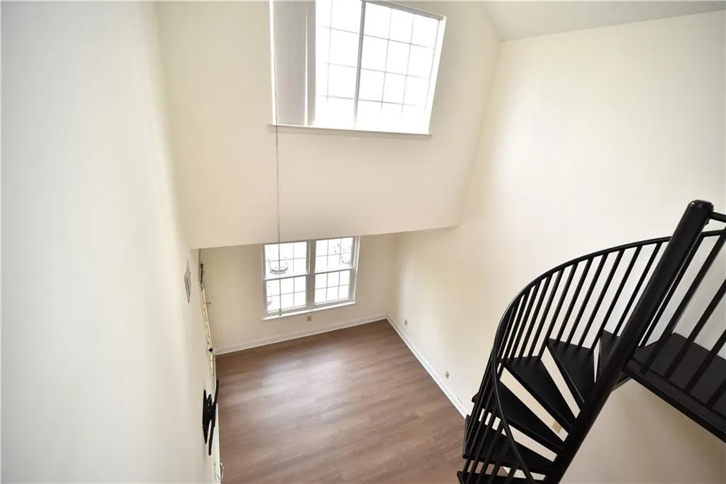 1075 Peachtree Walk Ne Unit A519, Atlanta, Georgia 30309, 2 Bedrooms Bedrooms, ,2 BathroomsBathrooms,Residential,For Sale,1075 Peachtree Walk Ne Unit A519,7676940