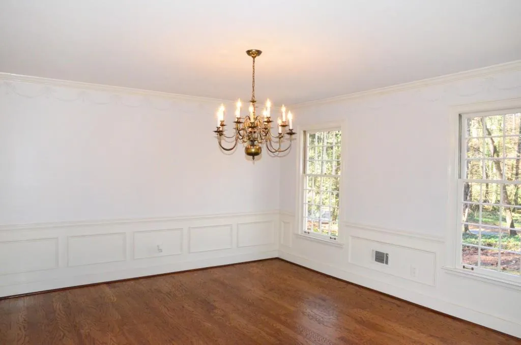 7247 Riverside Drive Nw, Sandy Springs, Georgia 30328, 5 Bedrooms Bedrooms, ,3 BathroomsBathrooms,Residential,Sold,7247 Riverside Drive Nw,5591872