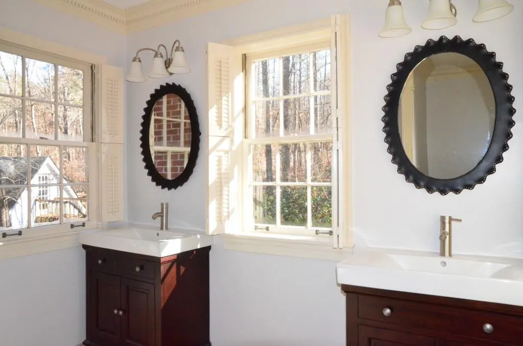 7247 Riverside Drive Nw, Sandy Springs, Georgia 30328, 5 Bedrooms Bedrooms, ,3 BathroomsBathrooms,Residential,Sold,7247 Riverside Drive Nw,5591872