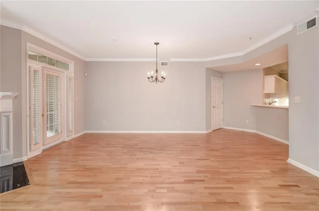 3047 Lenox Road Ne Unit 2107, Atlanta, Georgia 30324, 2 Bedrooms Bedrooms, ,2 BathroomsBathrooms,Residential,Sold,3047 Lenox Road Ne Unit 2107,6018047