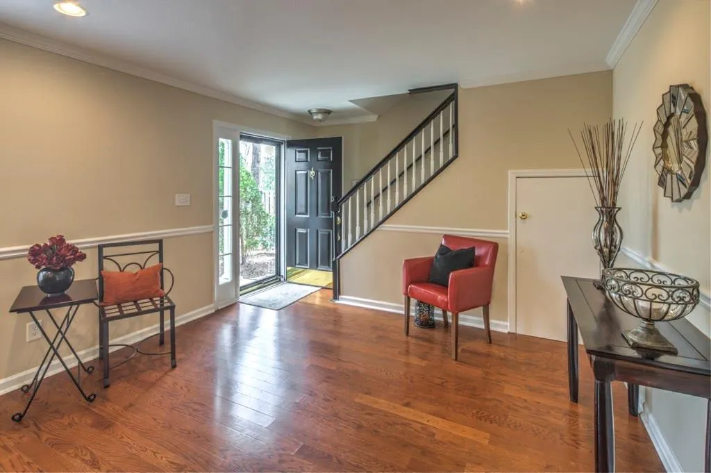 1001 Brighton Point, Sandy Springs, Georgia 30328, 3 Bedrooms Bedrooms, ,2 BathroomsBathrooms,Residential,Sold,1001 Brighton Point,5657661