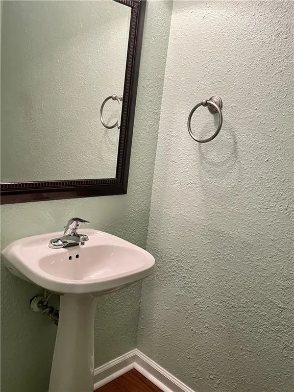 235 Winding River Drive Unit H, Sandy Springs, Georgia 30350, 2 Bedrooms Bedrooms, ,1 BathroomBathrooms,Residential,Sold,235 Winding River Drive Unit H,7216550