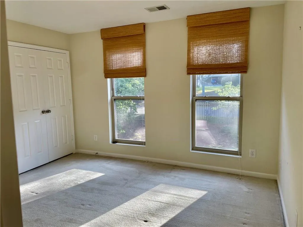 235 Winding River Drive Unit H, Sandy Springs, Georgia 30350, 2 Bedrooms Bedrooms, ,1 BathroomBathrooms,Residential,Sold,235 Winding River Drive Unit H,7216550