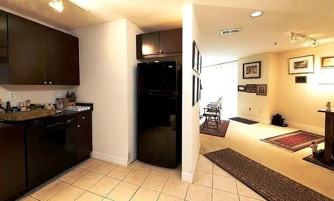 2626 Peachtree Road Nw Unit 203, Atlanta, Georgia 30305, 1 Bedroom Bedrooms, ,1 BathroomBathrooms,Residential,Sold,2626 Peachtree Road Nw Unit 203,5676136