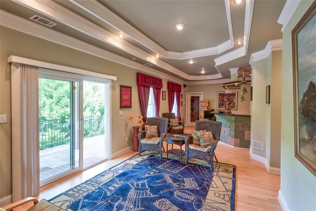 580 Calaveras Drive, Sandy Springs, Georgia 30350, 5 Bedrooms Bedrooms, ,4 BathroomsBathrooms,Residential,Sold,580 Calaveras Drive,5650709