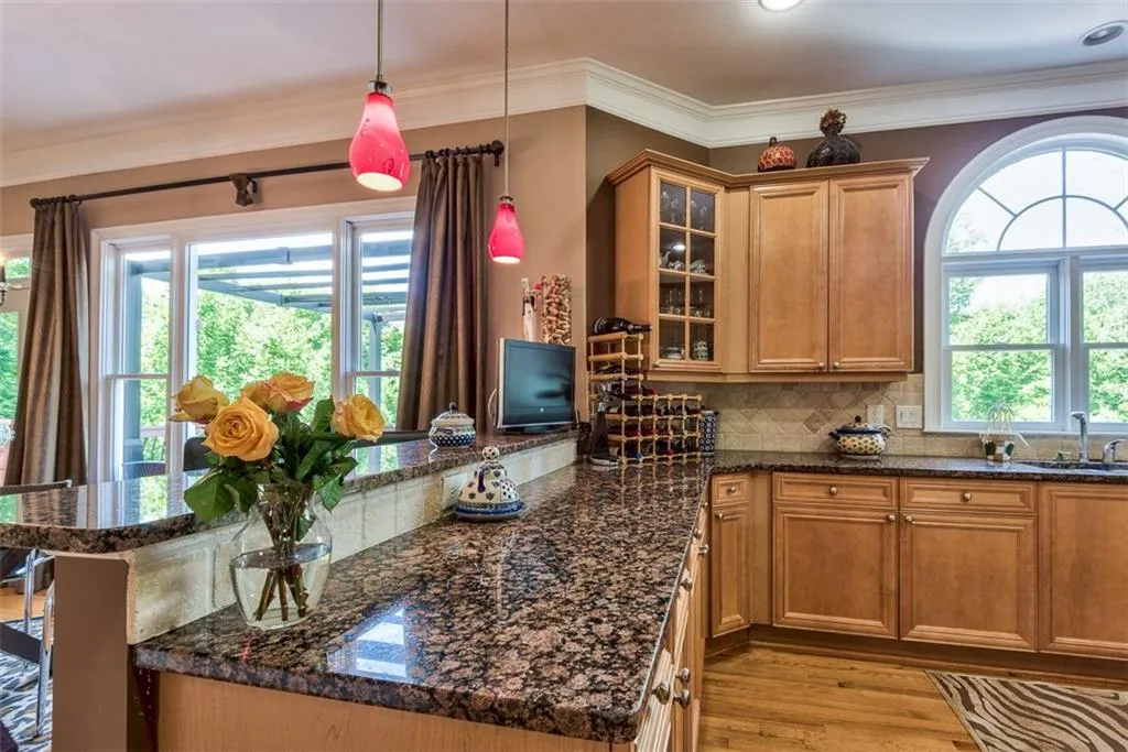 580 Calaveras Drive, Sandy Springs, Georgia 30350, 5 Bedrooms Bedrooms, ,4 BathroomsBathrooms,Residential,Sold,580 Calaveras Drive,5650709