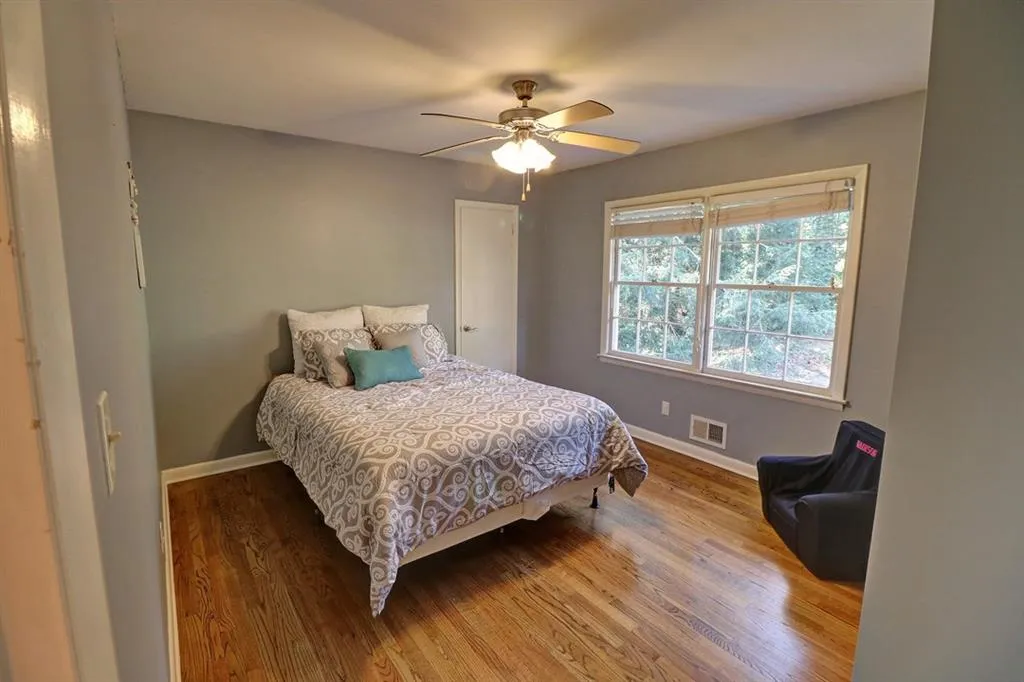 6536 Wright Road, Sandy Springs, Georgia 30328, 3 Bedrooms Bedrooms, ,3 BathroomsBathrooms,Residential,Sold,6536 Wright Road,5952087