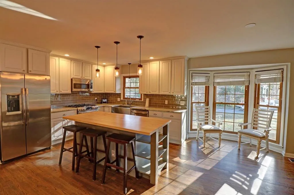 6536 Wright Road, Sandy Springs, Georgia 30328, 3 Bedrooms Bedrooms, ,3 BathroomsBathrooms,Residential,Sold,6536 Wright Road,5952087