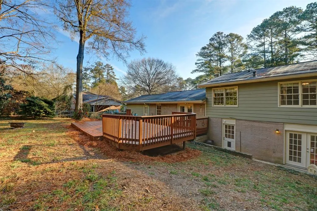 6536 Wright Road, Sandy Springs, Georgia 30328, 3 Bedrooms Bedrooms, ,3 BathroomsBathrooms,Residential,Sold,6536 Wright Road,5952087