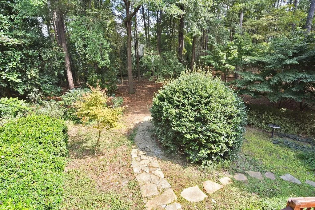 8110 Winged Foot Drive, Sandy Springs, Georgia 30350, 4 Bedrooms Bedrooms, ,4 BathroomsBathrooms,Residential,Sold,8110 Winged Foot Drive,6076130