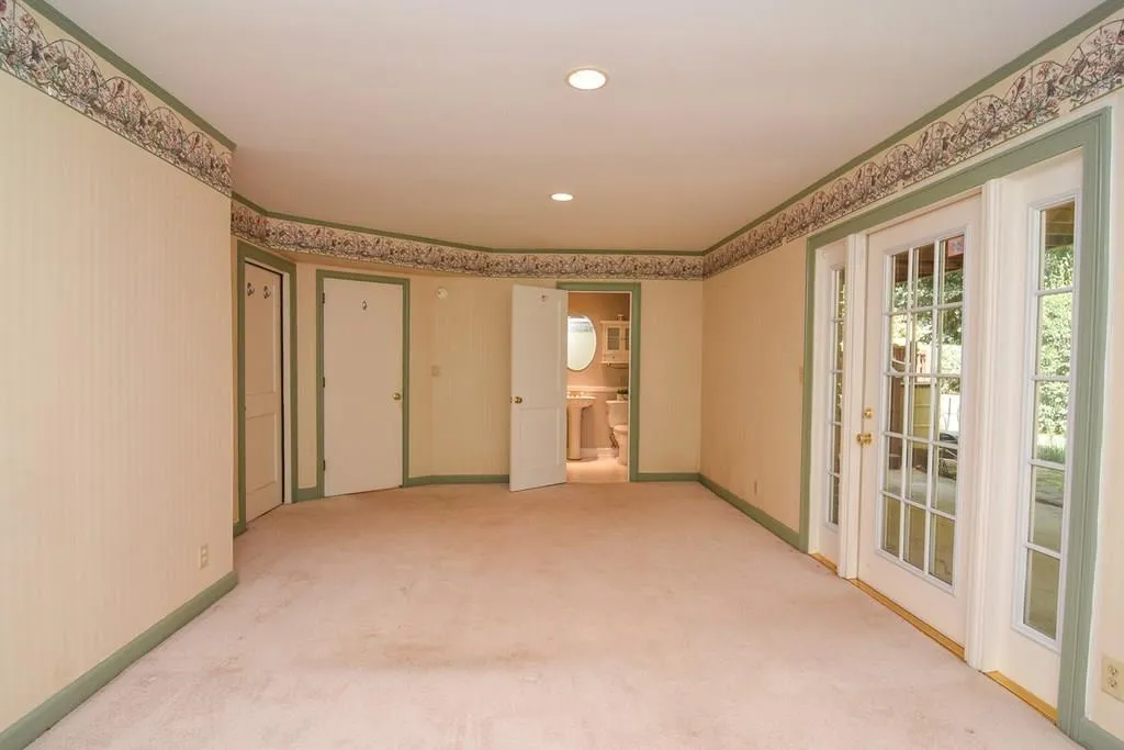 8110 Winged Foot Drive, Sandy Springs, Georgia 30350, 4 Bedrooms Bedrooms, ,4 BathroomsBathrooms,Residential,Sold,8110 Winged Foot Drive,6076130