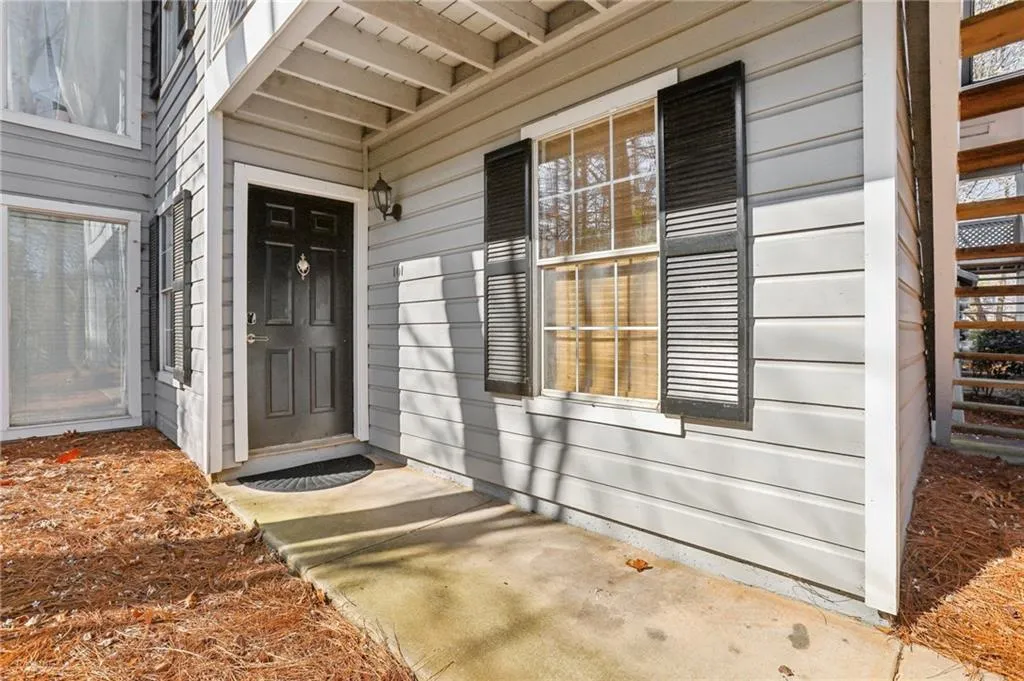 101 Natchez Trace, Atlanta, Georgia 30350, 2 Bedrooms Bedrooms, ,2 BathroomsBathrooms,Residential,Sold,101 Natchez Trace,7538211