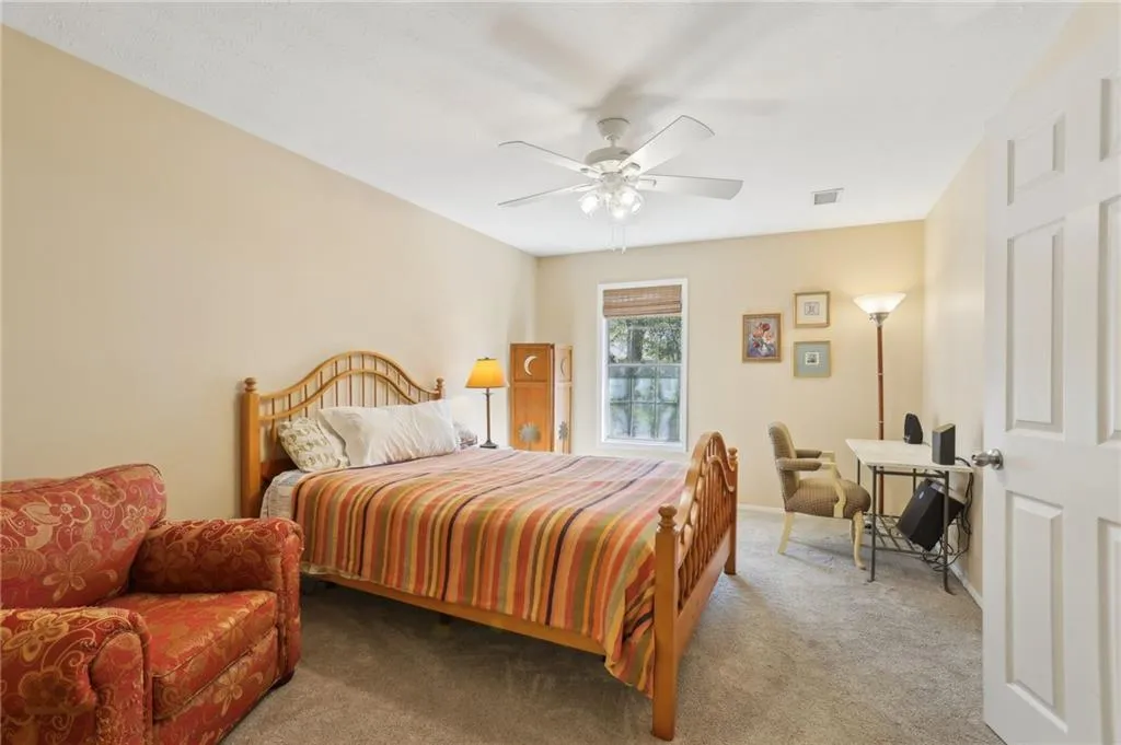 101 Natchez Trace, Atlanta, Georgia 30350, 2 Bedrooms Bedrooms, ,2 BathroomsBathrooms,Residential,Sold,101 Natchez Trace,7538211