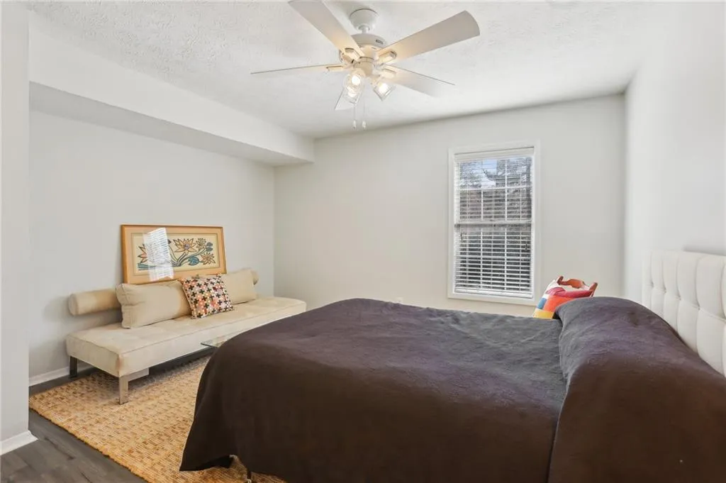 101 Natchez Trace, Atlanta, Georgia 30350, 2 Bedrooms Bedrooms, ,2 BathroomsBathrooms,Residential,Sold,101 Natchez Trace,7538211