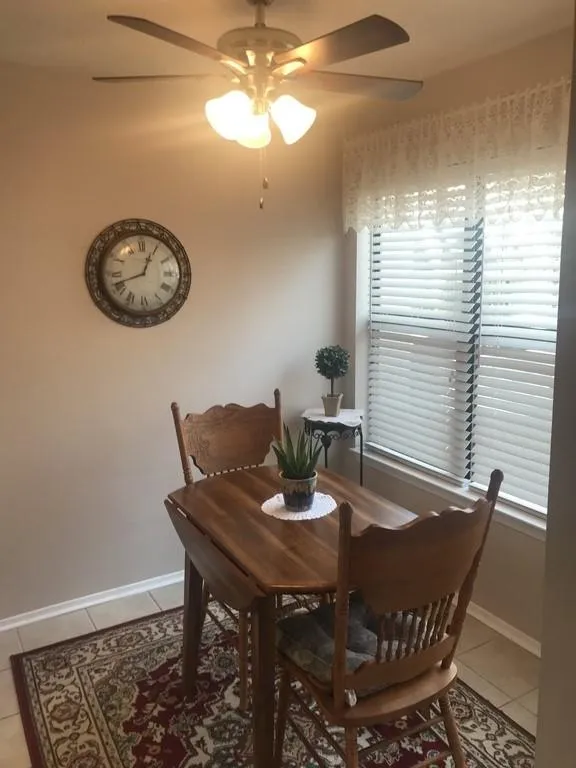 2516 Huntingdon Chase Unit 2516, Sandy Springs, Georgia 30350, 2 Bedrooms Bedrooms, ,2 BathroomsBathrooms,Residential,Sold,2516 Huntingdon Chase Unit 2516,6681856