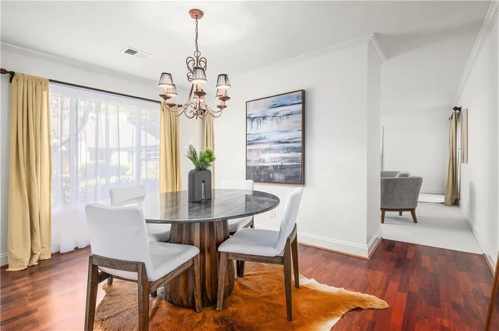 25 Forrest Place~ An alternate view of the Dining