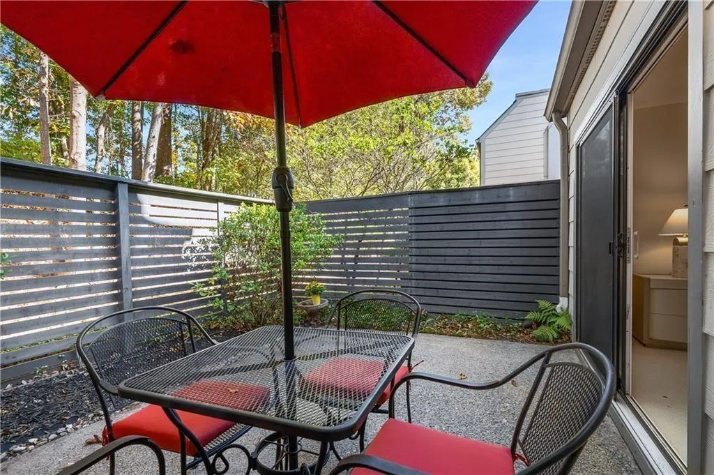 25 Forrest Place~ Your own slice of heaven in your private back yard. A private space perfect for grilling, dining alfresco, or light gardening. Accessible from your Primary suite and the Living room.