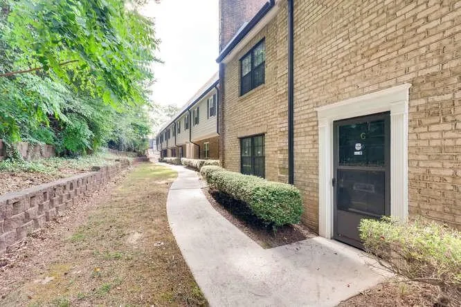 340 Winding River Drive Unit G, Sandy Springs, Georgia 30350, 3 Bedrooms Bedrooms, ,2 BathroomsBathrooms,Residential,Sold,340 Winding River Drive Unit G,6584064