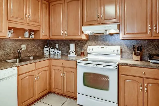 340 Winding River Drive Unit G, Sandy Springs, Georgia 30350, 3 Bedrooms Bedrooms, ,2 BathroomsBathrooms,Residential,Sold,340 Winding River Drive Unit G,6584064