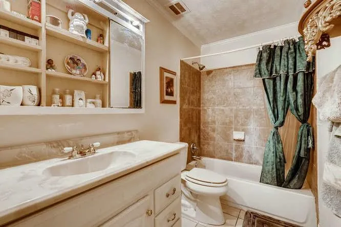 340 Winding River Drive Unit G, Sandy Springs, Georgia 30350, 3 Bedrooms Bedrooms, ,2 BathroomsBathrooms,Residential,Sold,340 Winding River Drive Unit G,6584064