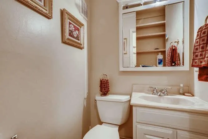 340 Winding River Drive Unit G, Sandy Springs, Georgia 30350, 3 Bedrooms Bedrooms, ,2 BathroomsBathrooms,Residential,Sold,340 Winding River Drive Unit G,6584064
