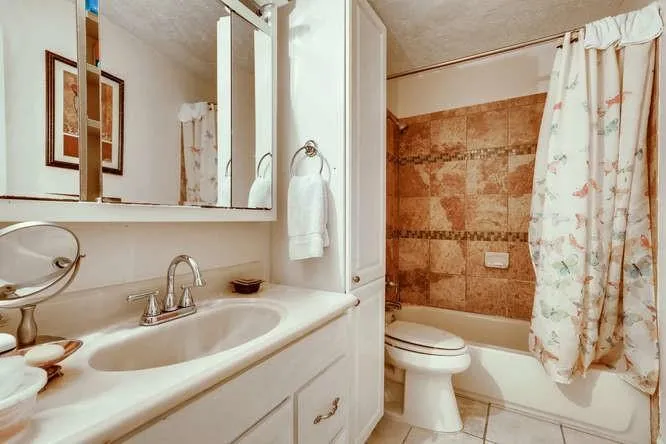 340 Winding River Drive Unit G, Sandy Springs, Georgia 30350, 3 Bedrooms Bedrooms, ,2 BathroomsBathrooms,Residential,Sold,340 Winding River Drive Unit G,6584064