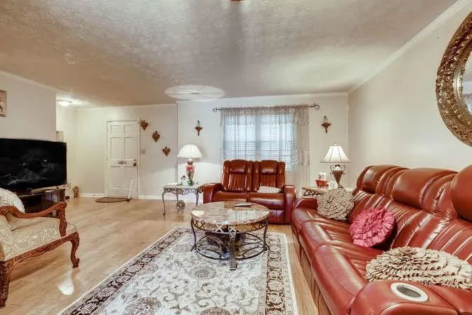 340 Winding River Drive Unit G, Sandy Springs, Georgia 30350, 3 Bedrooms Bedrooms, ,2 BathroomsBathrooms,Residential,Sold,340 Winding River Drive Unit G,6584064