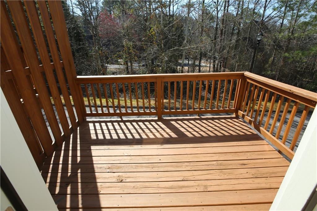 7235 Highland Bluff, Atlanta, Georgia 30328, 3 Bedrooms Bedrooms, ,3 BathroomsBathrooms,Residential,Sold,7235 Highland Bluff,7337053