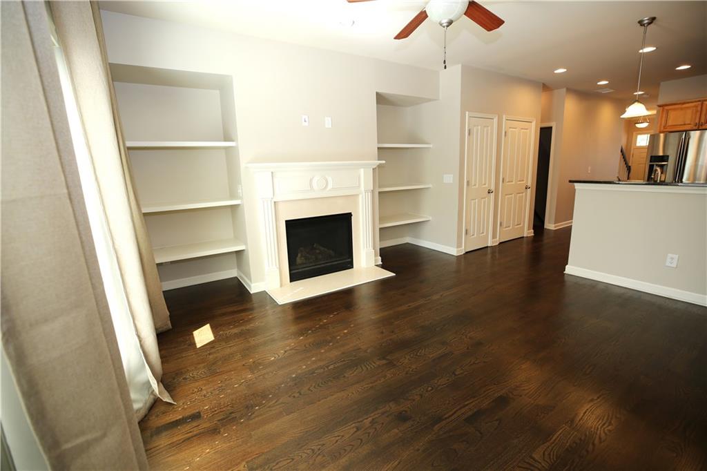 7235 Highland Bluff, Atlanta, Georgia 30328, 3 Bedrooms Bedrooms, ,3 BathroomsBathrooms,Residential,Sold,7235 Highland Bluff,7337053