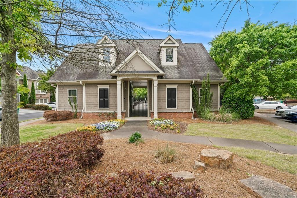 7235 Highland Bluff, Atlanta, Georgia 30328, 3 Bedrooms Bedrooms, ,3 BathroomsBathrooms,Residential,Sold,7235 Highland Bluff,7337053
