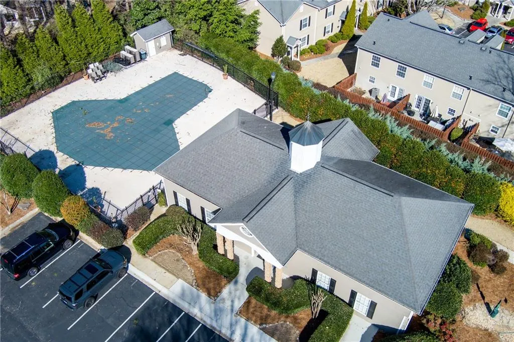 407 Brighton Point, Atlanta, Georgia 30328, 2 Bedrooms Bedrooms, ,2 BathroomsBathrooms,Residential,Sold,407 Brighton Point,7526873
