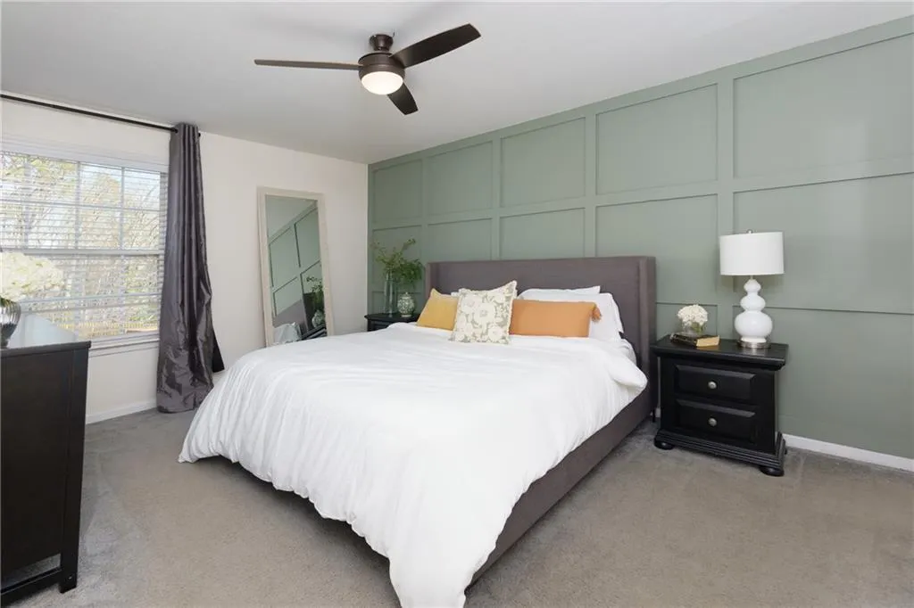 407 Brighton Point, Atlanta, Georgia 30328, 2 Bedrooms Bedrooms, ,2 BathroomsBathrooms,Residential,Sold,407 Brighton Point,7526873