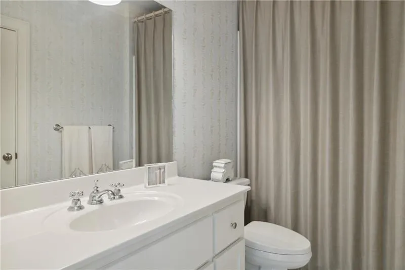 4698 Northside Drive, Sandy Springs, Georgia 30327, 6 Bedrooms Bedrooms, ,5 BathroomsBathrooms,Residential,Sold,4698 Northside Drive,7111328 4698 Northside Drive, Sandy Springs, Georgia 30327, 6 Bedrooms Bedrooms, ,5 BathroomsBathrooms,Residential,Sold,4698 Northside Drive,7111328