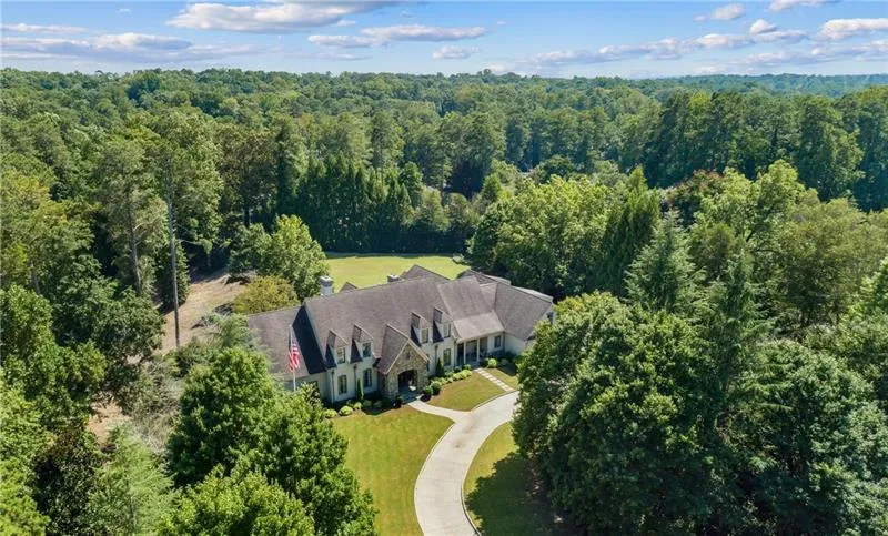 4698 Northside Drive, Sandy Springs, Georgia 30327, 6 Bedrooms Bedrooms, ,5 BathroomsBathrooms,Residential,Sold,4698 Northside Drive,7111328 4698 Northside Drive, Sandy Springs, Georgia 30327, 6 Bedrooms Bedrooms, ,5 BathroomsBathrooms,Residential,Sold,4698 Northside Drive,7111328