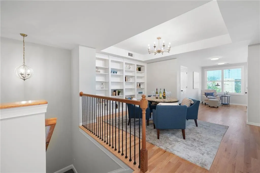 137 Alderwood Hill, Sandy Springs, Georgia 30328, 4 Bedrooms Bedrooms, ,4 BathroomsBathrooms,Residential,Sold,137 Alderwood Hill,7486671