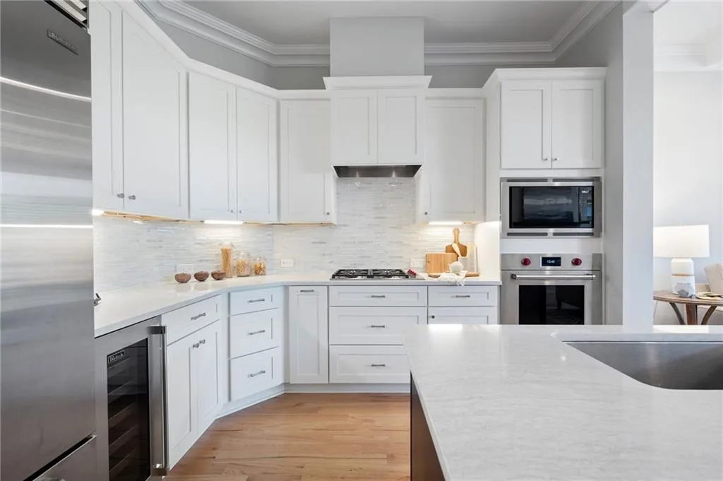 137 Alderwood Hill, Sandy Springs, Georgia 30328, 4 Bedrooms Bedrooms, ,4 BathroomsBathrooms,Residential,Sold,137 Alderwood Hill,7486671