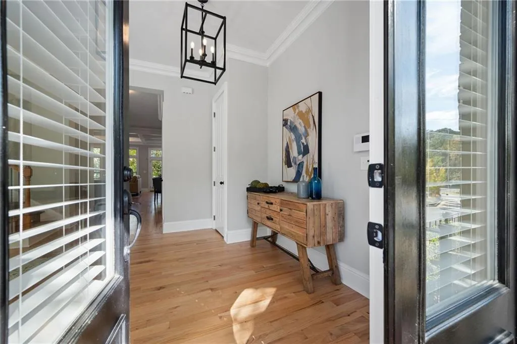 137 Alderwood Hill, Sandy Springs, Georgia 30328, 4 Bedrooms Bedrooms, ,4 BathroomsBathrooms,Residential,Sold,137 Alderwood Hill,7486671