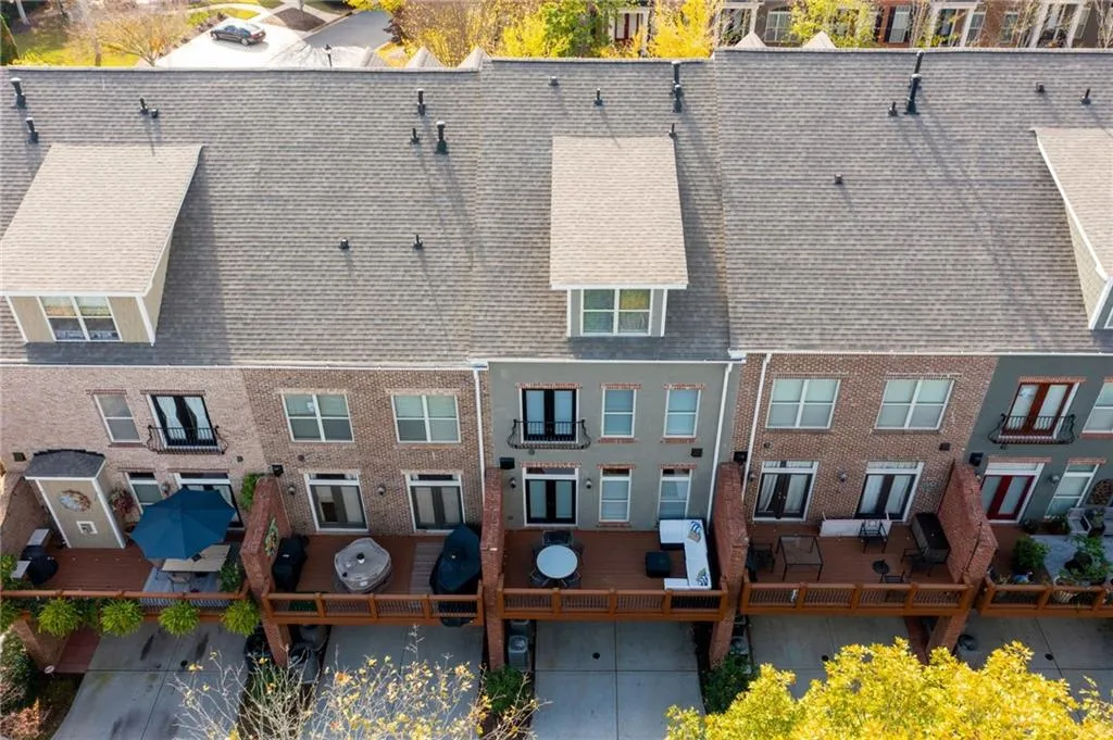 137 Alderwood Hill, Sandy Springs, Georgia 30328, 4 Bedrooms Bedrooms, ,4 BathroomsBathrooms,Residential,Sold,137 Alderwood Hill,7486671