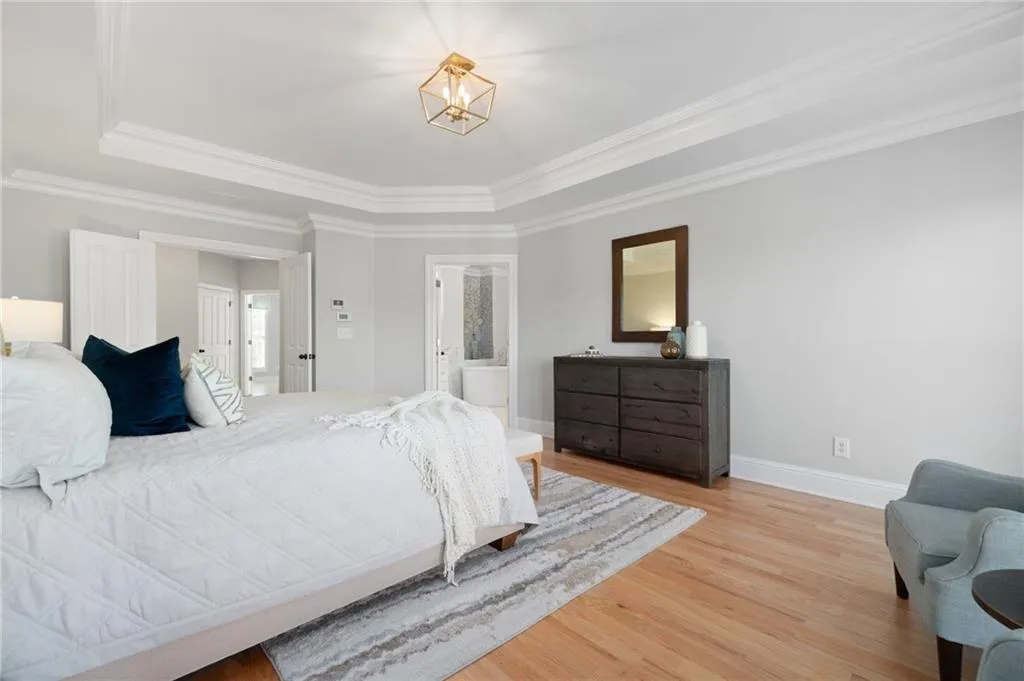 137 Alderwood Hill, Sandy Springs, Georgia 30328, 4 Bedrooms Bedrooms, ,4 BathroomsBathrooms,Residential,Sold,137 Alderwood Hill,7486671